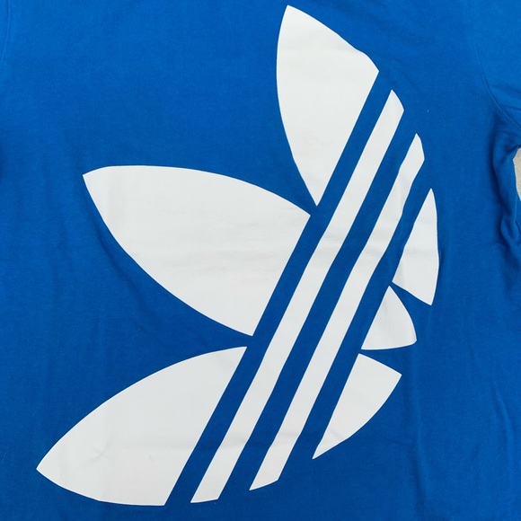 Adidas Originals Tee - Picture 2 of 6
